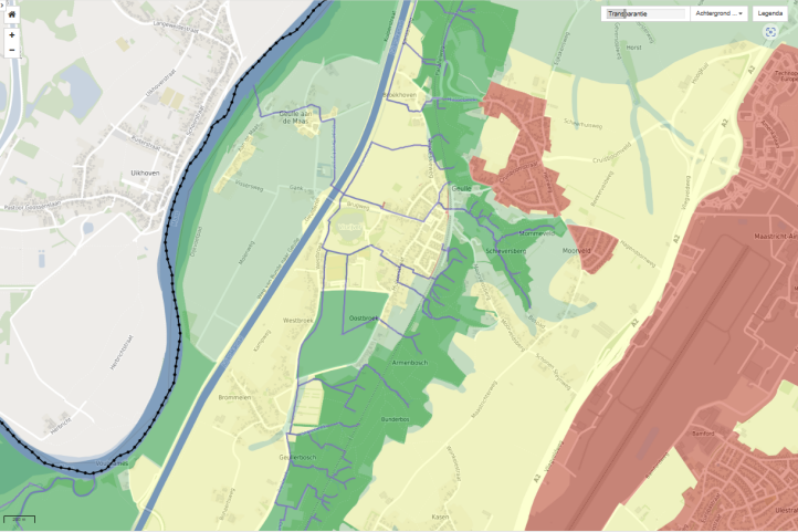 (Geulle en Bunde) Ten oosten Van Geulle is het groene gebied verweven met beken en woningen. Er komen normen voor van 1: 25 (akkerbouw) en 1:10. Ten westen van het spoor geldt een norm van 1:25. Zowel in Geulle als Bunde was sprake van grote schade na de wateroverlast in juli 2021. Er moet dringend een Deltaplan komen voor de Geul, zijrivieren en beken. De capaciteit van de sifon bij Bunde is onvoldoende voor de afvoer van de Geul onder het Julianakanaal door (zie deelevaluatie Deltares voor de Geul uit 2022). Deze sifon was bovendien verstopt (niet goed onderhouden) in juli 2021. De capaciteit van de sifon moet dringend worden vergroot. Ook een hevel kan een deel van de oplossing zjjn.. Anderhalf jaar na de wateroverlast is er nog weinig gebeurd. Wel is een houtvang vÃ³Ã³r de sifon inmiddels geplaatst.